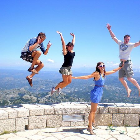 Montenegro Hostel B&B بودغوريتْسا المظهر الخارجي الصورة