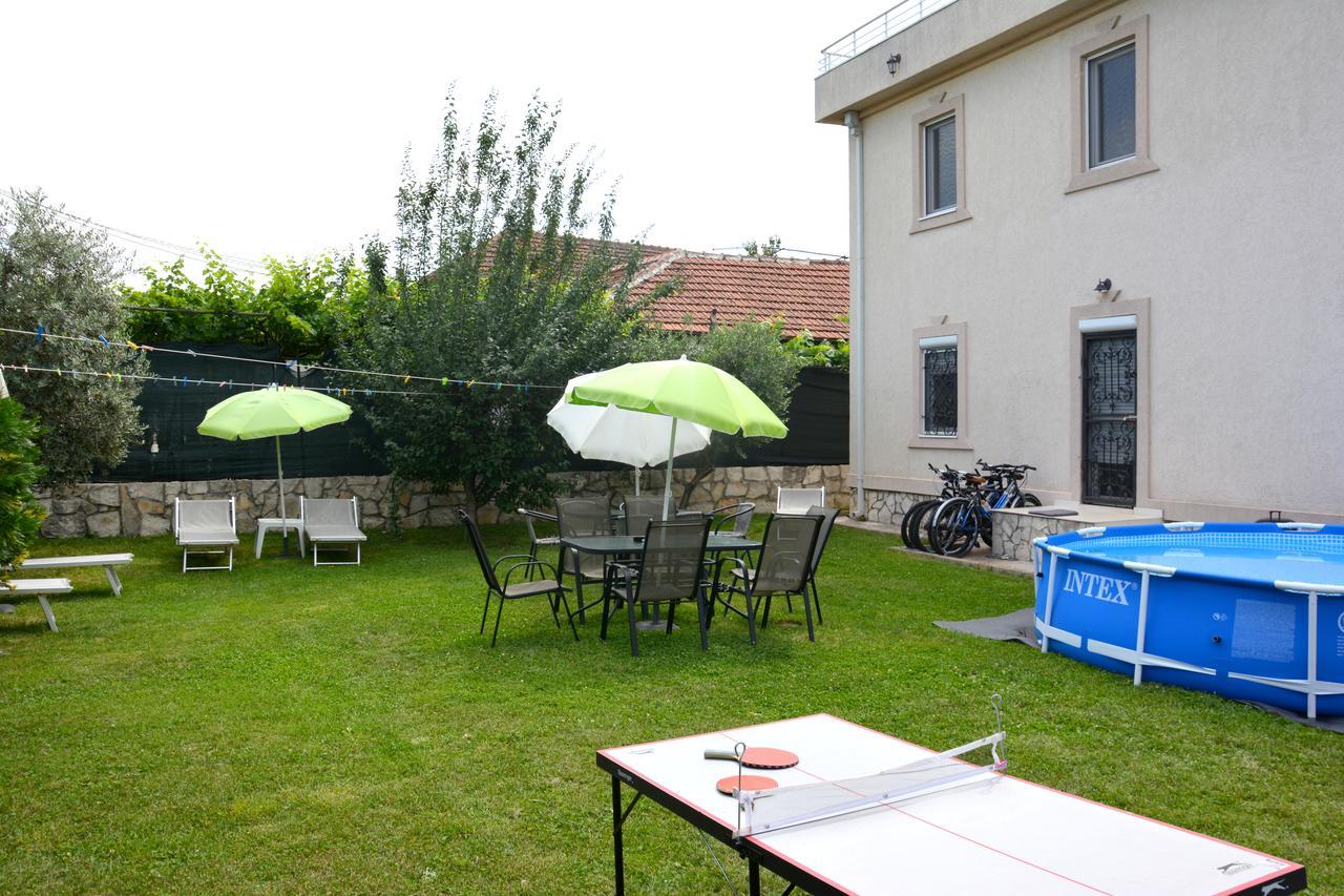 Montenegro Hostel B&B بودغوريتْسا المظهر الخارجي الصورة