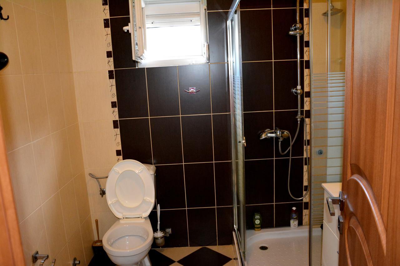 Montenegro Hostel B&B بودغوريتْسا المظهر الخارجي الصورة