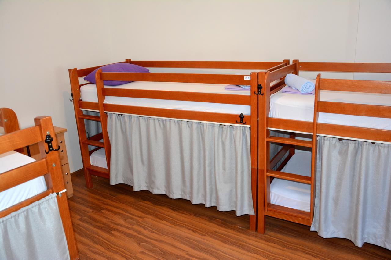 Montenegro Hostel B&B بودغوريتْسا المظهر الخارجي الصورة