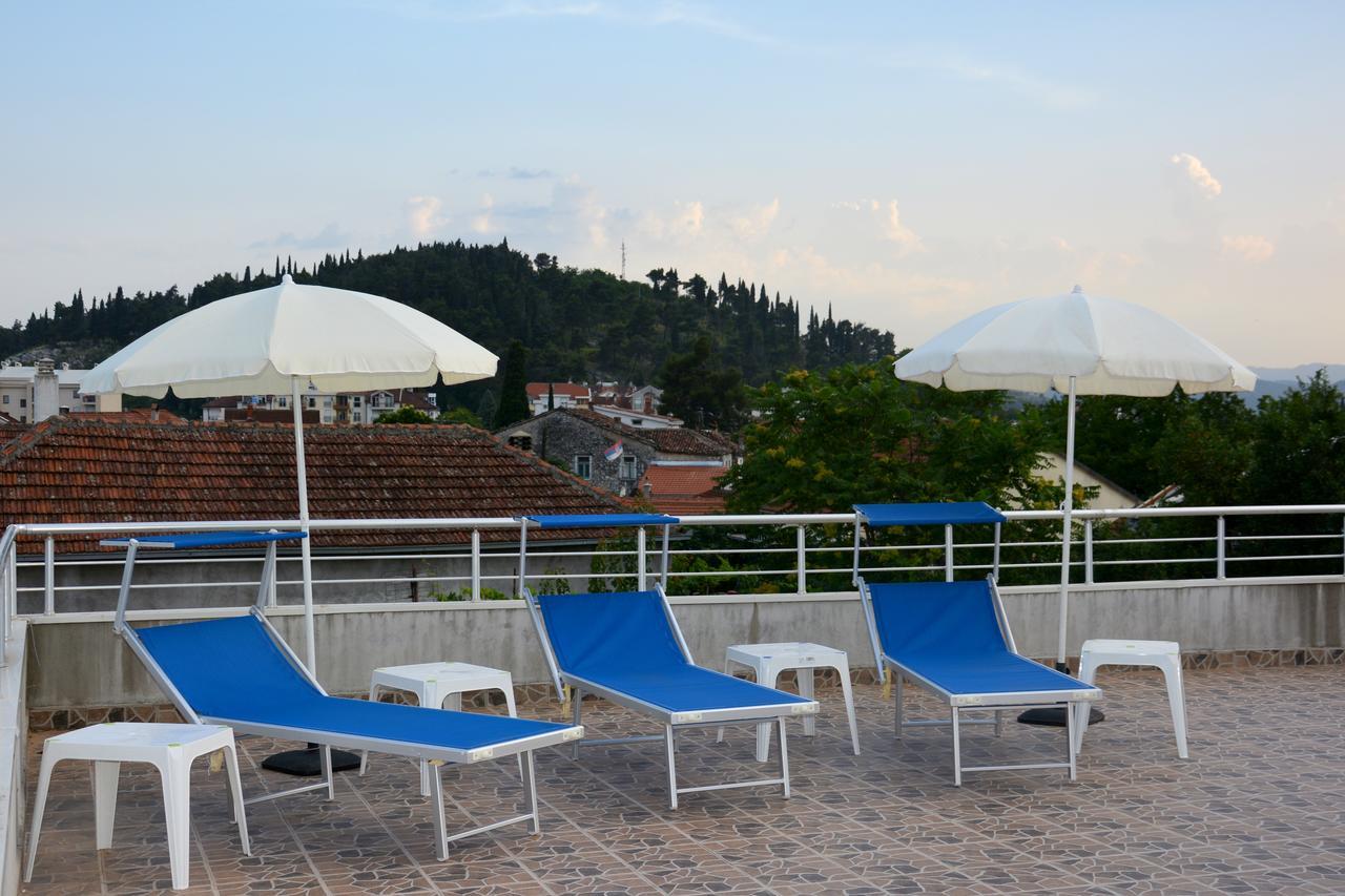 Montenegro Hostel B&B بودغوريتْسا المظهر الخارجي الصورة